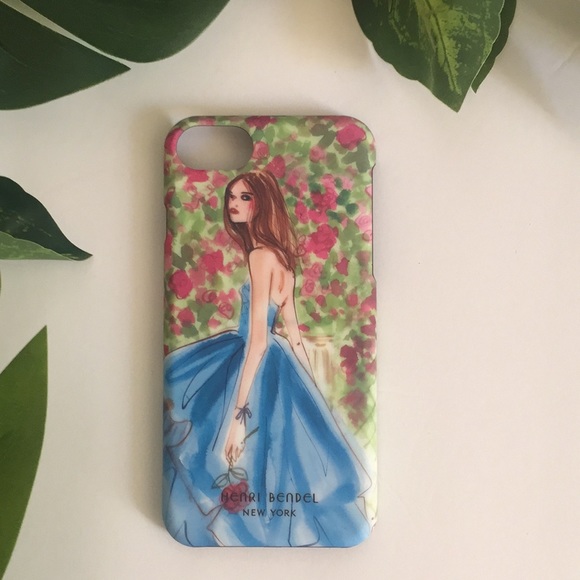 henri bendel Accessories - Henri Bendel Phone Case